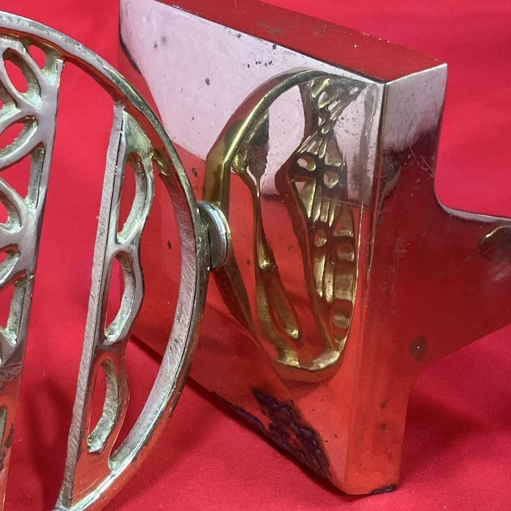 Vtg Restoration Hardware Brass Stocking Hanger / Ball Ornament Christmas India - Picture 13 of 13